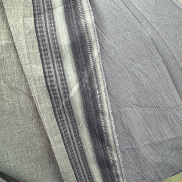 Resort Island Outfit - Asymmetrical One-Shoulder Top with Wide-Leg Trousers - Picture 4 of 4